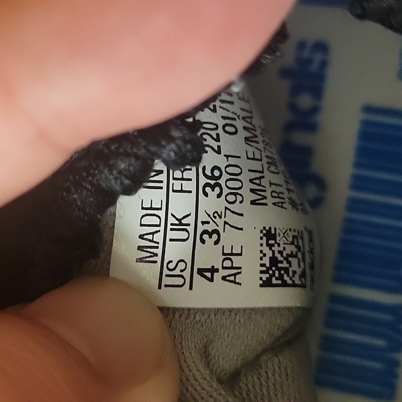 Adidas x Alexander Wang AW Run Boost - Picture 9 of 10